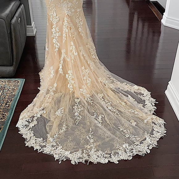 Champagne gown/bridal gown - Picture 2 of 4
